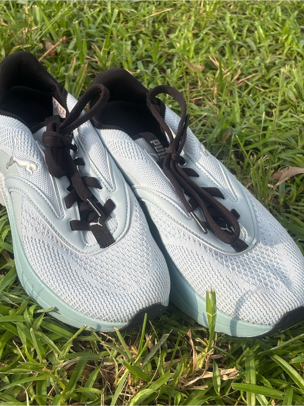 Puma Women’s Light Blue and Black Mesh Running Sneakers Size 8